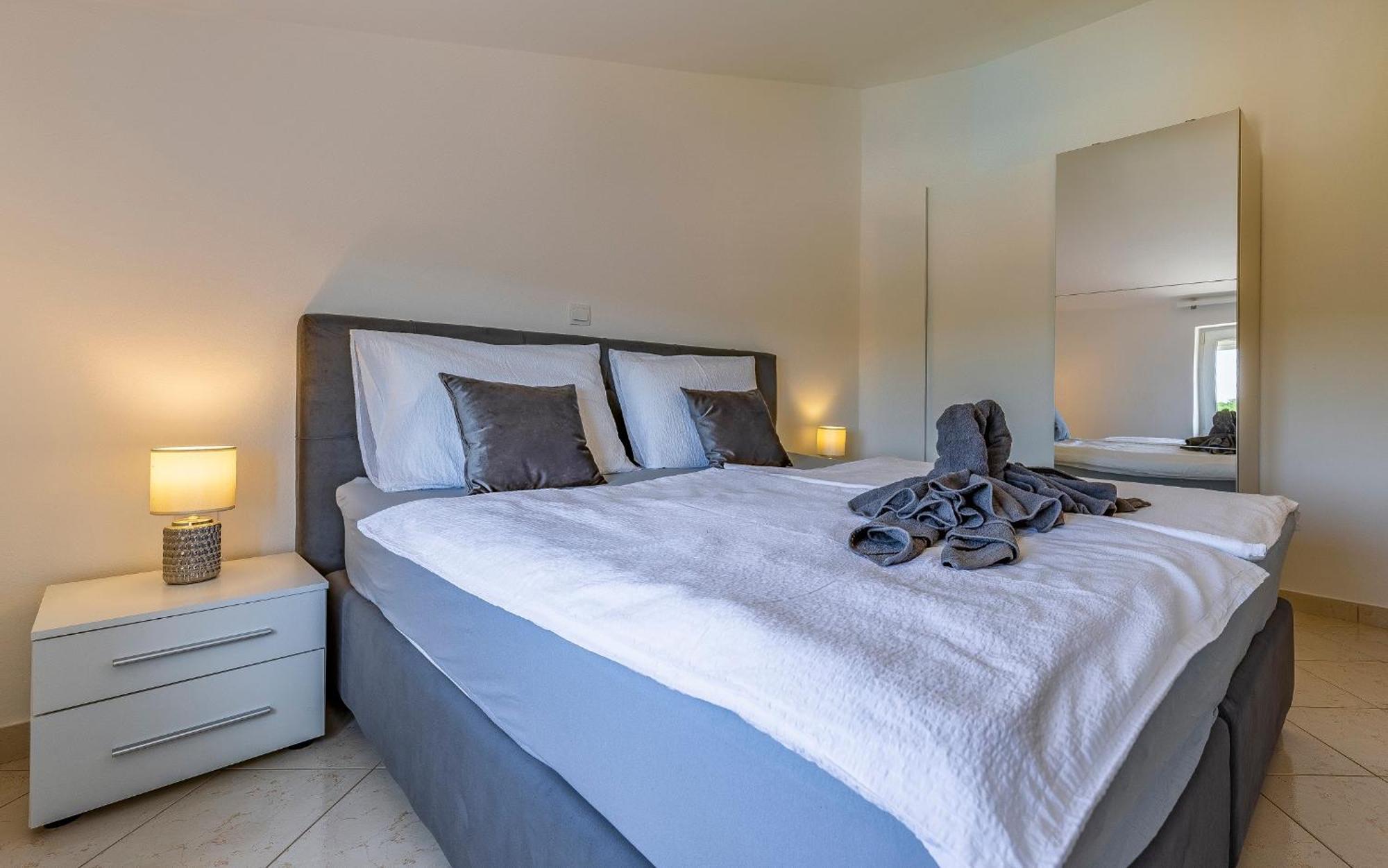Apartments Rok Pula Luaran gambar